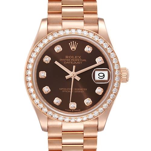 The image shows a front view of a Rolex President model watch, highlighting its dial, bezel, and bracelet.
