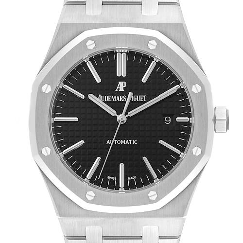 The image shows a close-up front view of the Audemars Piguet Royal Oak watch featuring its bracelet, dial, bezel, and crown.