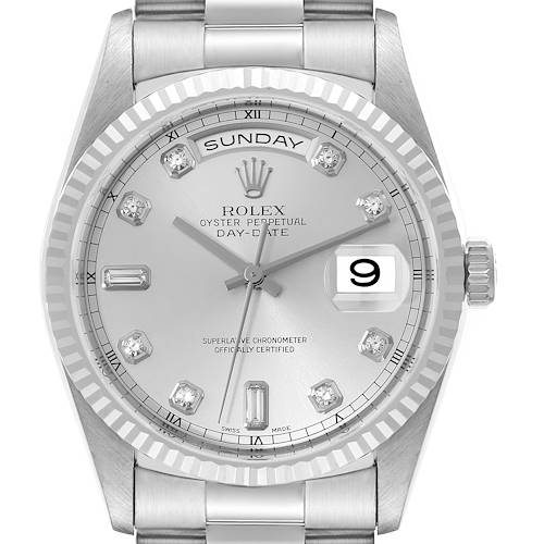 The image shows a front view of the Rolex President model watch, highlighting its face, dial, and part of the bracelet.