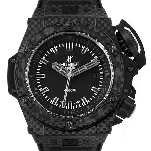 The image shows a front view of the Hublot Big Bang watch, displaying its face, case, and bezel.