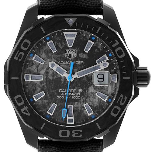 This image shows a front view of the Tag Heuer Aquaracer watch, displaying the dial, bezel, and part of the strap.